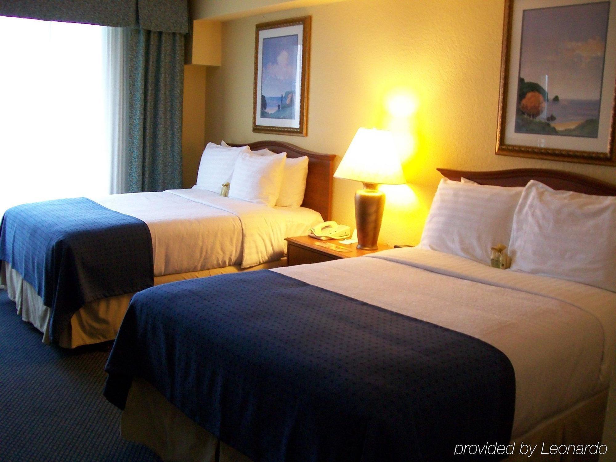 Lakeland Hotel Room photo